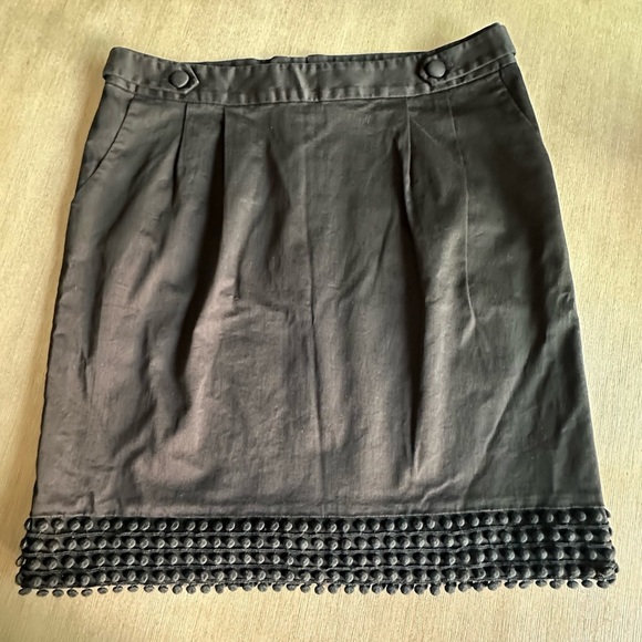 Lilly Pulitzer Black Mini Skirt with Textured Hem - Picture 1 of 6